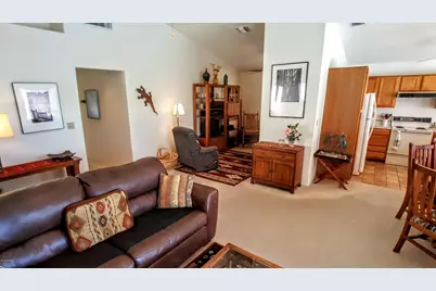 11543 N Eagle Peak Drive, Tucson, AZ 85737 - Photo 9