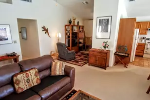 11543 N Eagle Peak Dr, Tucson, AZ 85737 - Photo 9