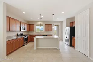 12230 N Meditation Dr, Marana, AZ 85658 - Photo 5