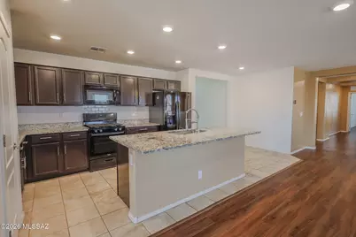 17169 S Emerald Vista Drive, Vail, AZ 85641 - Photo 5