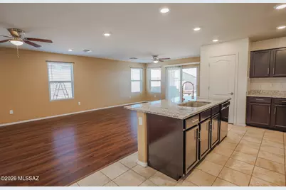 17169 S Emerald Vista Drive, Vail, AZ 85641 - Photo 23