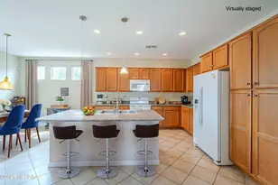 732 N Moana Dr, Green Valley, AZ 85614 - Photo 11