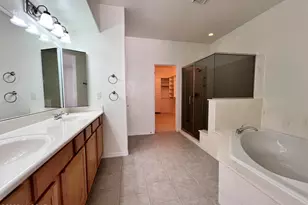 7449 E Ridge Point Rd, Tucson, AZ 85750 - Photo 17
