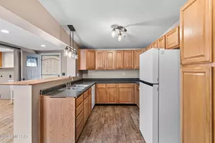9091 E Beechwood Pl, Tucson, AZ 85730 - Photo 11