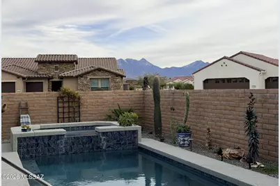 1438 E Golden Rock Way, Green Valley, AZ 85614 - Photo 3