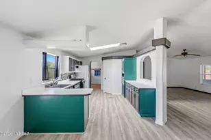 11300 W Ina Rd, Tucson, AZ 85743 - Photo 21