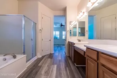 11877 N Mesquite Hollow Drive, Oro Valley, AZ 85737 - Photo 15