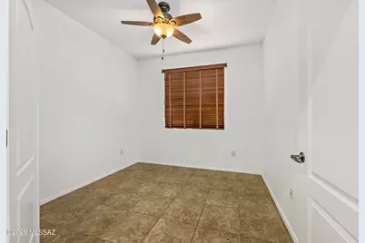 4261 N Golden Ridge Lane, Tucson, AZ 85718 - Photo 7