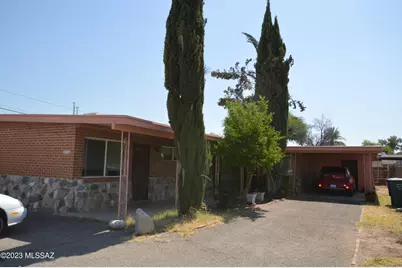 2412 N Bryant #A, Tucson, AZ 85712 - Photo 1