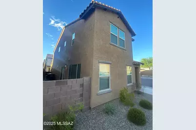 1126 E Descent Street, Tucson, AZ 85719 - Photo 1