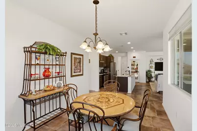10081 N Indian Jewel Drive, Oro Valley, AZ 85742 - Photo 11