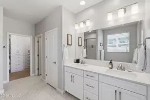 11381 N Baja Pl, Oro Valley, AZ 85742 - Photo 15