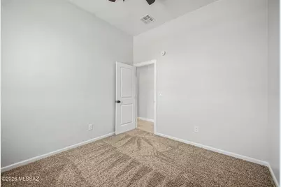 7002 E Calle Osito, Tucson, AZ 85710 - Photo 25