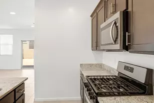 6870 W Sweetshade Ln, Tucson, AZ 85757 - Photo 9