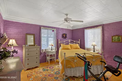 1037 E Blacklidge Drive, Tucson, AZ 85719 - Photo 13