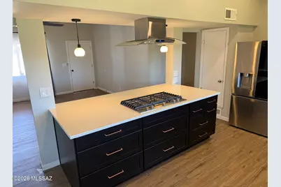 8812 E Shiloh Place, Tucson, AZ 85710 - Photo 7