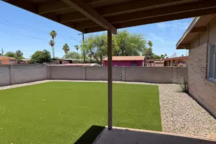 8812 E Shiloh Pl, Tucson, AZ 85710 - Photo 37