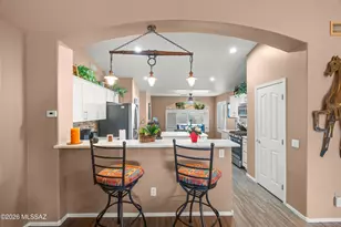 2394 E Bonita Canyon Dr, Green Valley, AZ 85614 - Photo 9