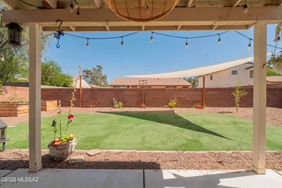 2571 W Falbrook Way, Tucson, AZ 85741 - Photo 39