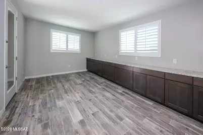 11846 N Silver Village Place, Oro Valley, AZ 85737 - Photo 13