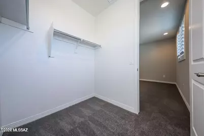 11846 N Silver Village Place, Oro Valley, AZ 85737 - Photo 23
