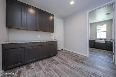 11846 N Silver Village Place, Oro Valley, AZ 85737 - Photo 15