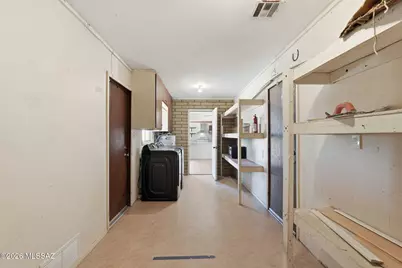 1560 N Calle Valencia, Oracle, AZ 85623 - Photo 17