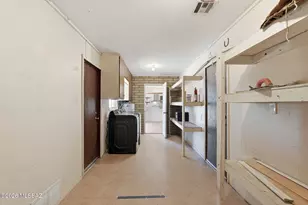 1560 N Calle Valencia, Oracle, AZ 85623 - Photo 17