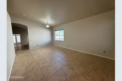 9005 N Silver Moon Way, Tucson, AZ 85743 - Photo 3