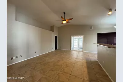 9005 N Silver Moon Way, Tucson, AZ 85743 - Photo 5