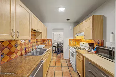 4065 E Roberts Place, Tucson, AZ 85711 - Photo 13