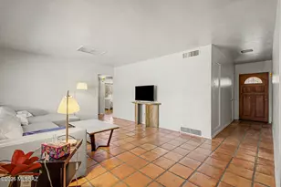 4065 E Roberts Pl, Tucson, AZ 85711 - Photo 11