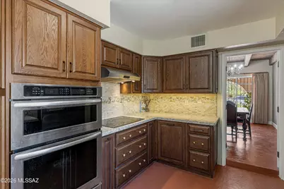 932 W San Martin Drive, Tucson, AZ 85704 - Photo 17