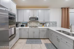 3354 W Sunlit Peak Dr, Tucson, AZ 85742 - Photo 5