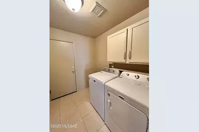 8679 N Ahwatukee Way, Tucson, AZ 85743 - Photo 23