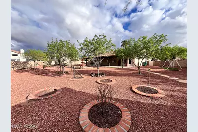 8679 N Ahwatukee Way, Tucson, AZ 85743 - Photo 25