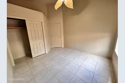 8679 N Ahwatukee Way, Tucson, AZ 85743 - Photo 17