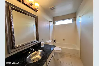8679 N Ahwatukee Way, Tucson, AZ 85743 - Photo 21