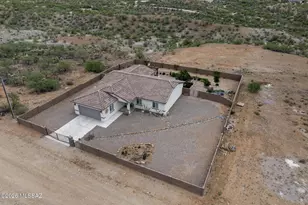 1752 Circulo Agua Blanca, Rio Rico, AZ 85648 - Photo 33