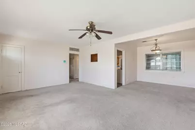 141 W William Carey Street, Corona de Tucson, AZ 85641 - Photo 3