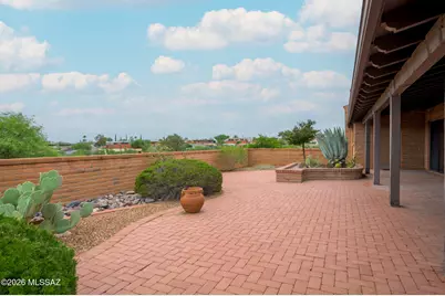 1013 W Desert Hills Drive, Green Valley, AZ 85622 - Photo 41