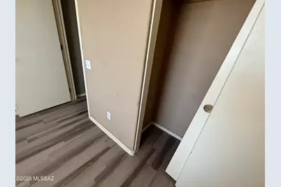 9172 E Corte Arroyo Oeste, Tucson, AZ 85710 - Photo 19