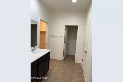12468 N Sandby Green Drive, Marana, AZ 85653 - Photo 29