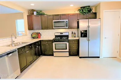 727 W Buffalo Grass, Oro Valley, AZ 85755 - Photo 11