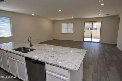12115 N Candywine Drive, Marana, AZ 85653 - Photo 9