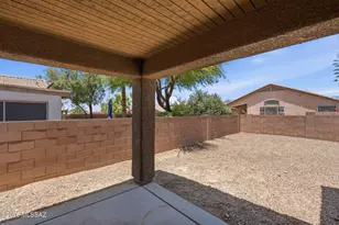 8435 E Bowline Rd, Tucson, AZ 85710 - Photo 7