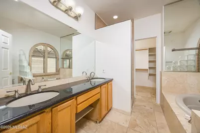 7635 W Summer Sky Drive, Tucson, AZ 85743 - Photo 11