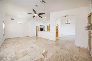 7635 W Summer Sky Dr, Tucson, AZ 85743 - Photo 9