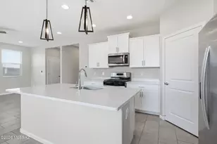 11926 W Charismatic Dr, Marana, AZ 85653 - Photo 11