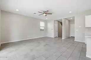 11926 W Charismatic Dr, Marana, AZ 85653 - Photo 7